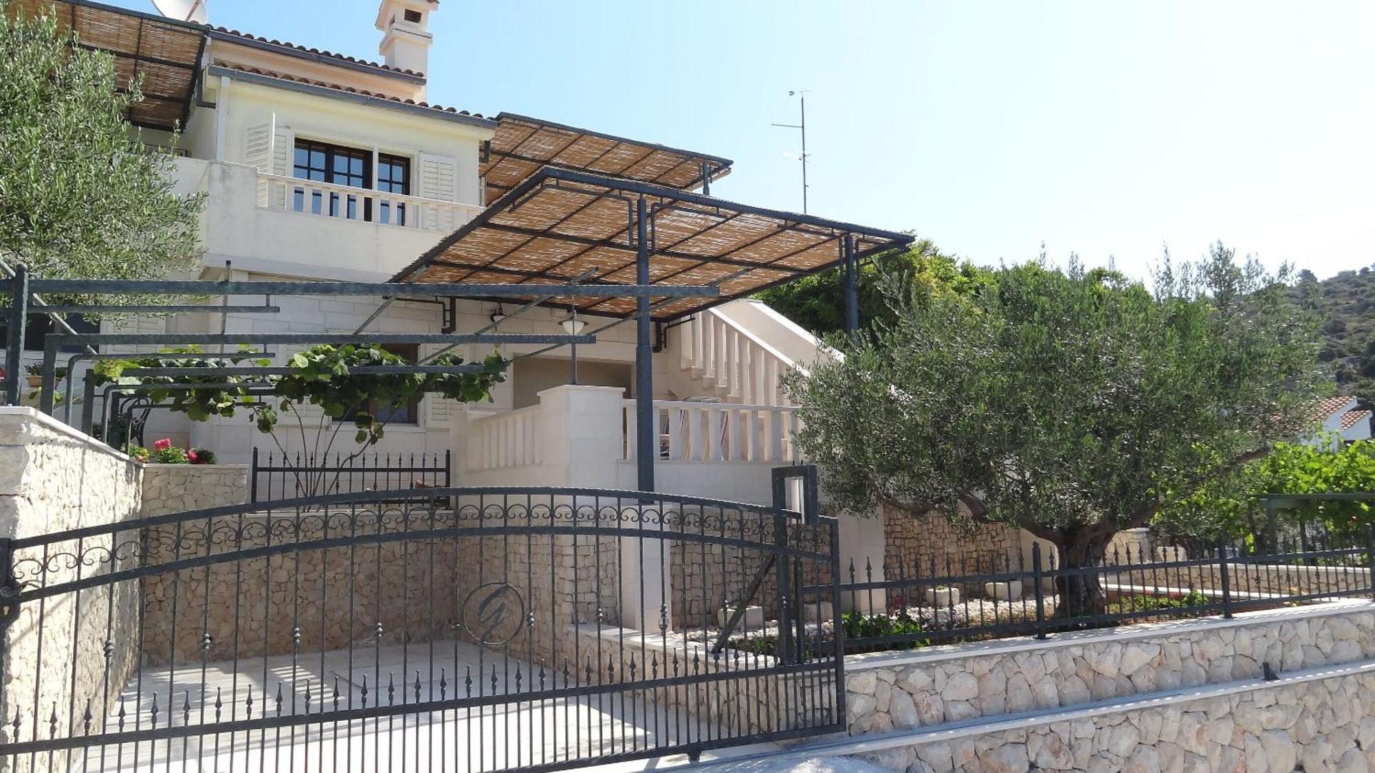 Apartments Branka - 30 M From Beach Sevid Exterior foto